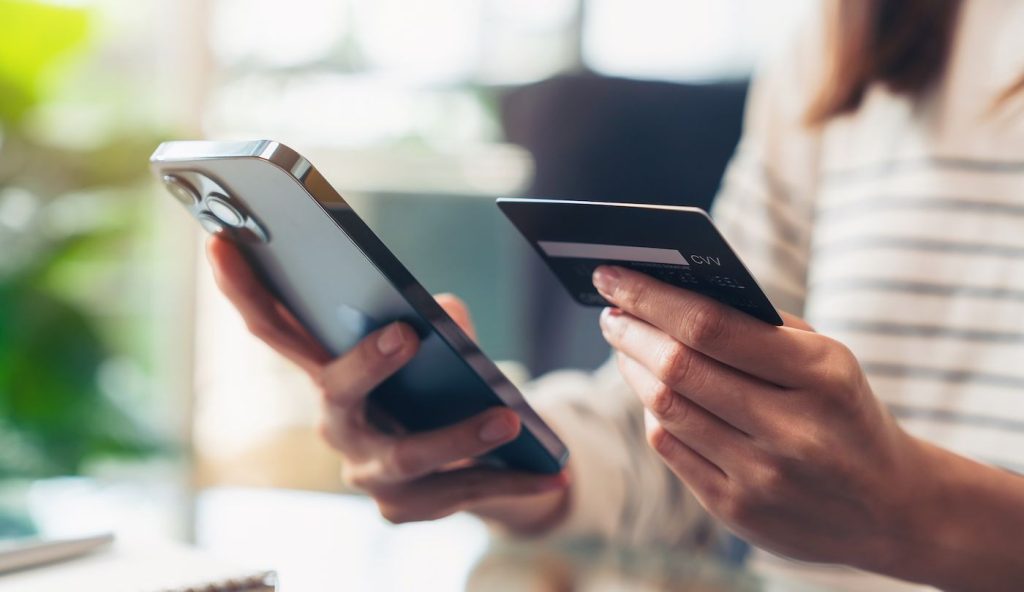 Which Payment Option Could Have Interest Charged to You